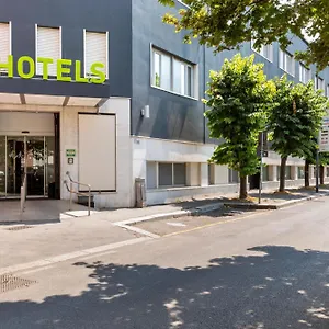 Ornato Otel Milano
